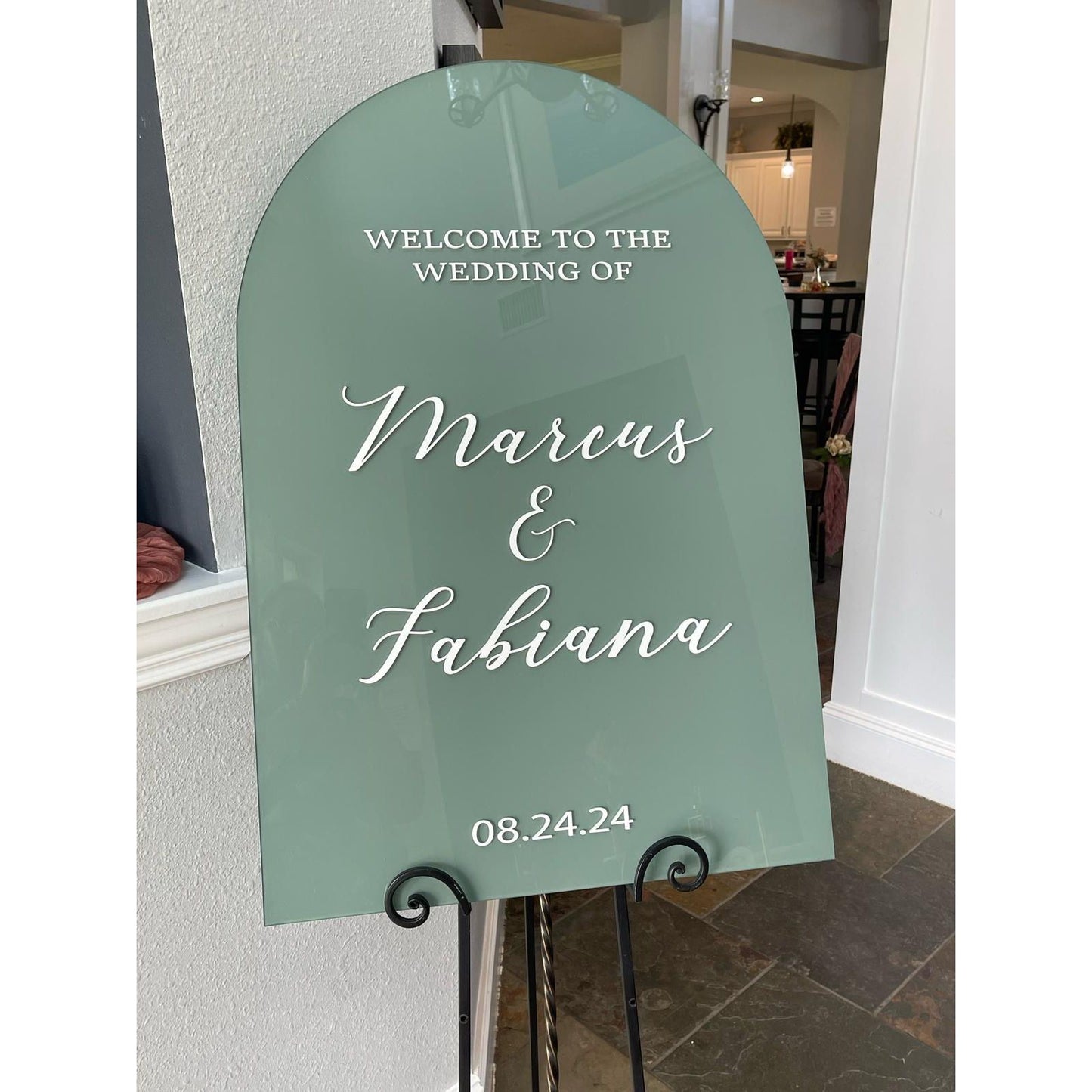 Custom Price  Signs/Wedding/Graduation